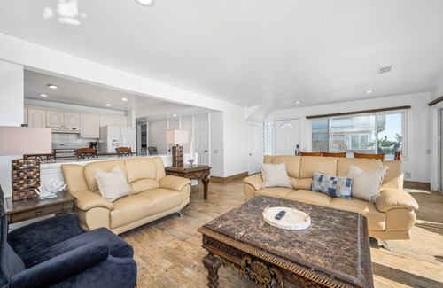 West Newport Apartment | Oceanfront 3-Bedroom Home with Private Patio
