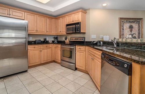 Arcadian Shores Condo | Oceanfront 3 bedroom unit - 402 Royale Palms - Kingston Plantation
