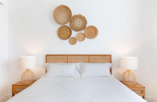 Grand Gaube Apartment | Oceanfront 3BR and 3BA Apartment with beach access
