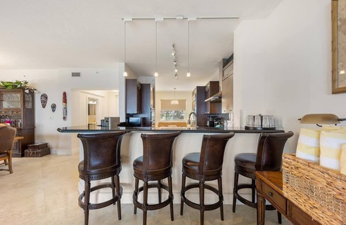 Rock Harbor Condo | Oceanfront 4BR/3BA Mariner's Club Villa 535 with Oasis Pool, Marina, Game Room & More