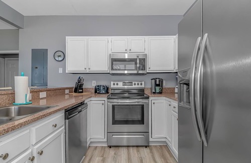 Garden City House | Oceanfront 6 bedroom house with heated pool right on beautiful Garden City Beach