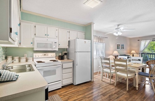 Folly Field Condo | Oceanfront Access - Beach & Tennis Resort - Beach Acc. - 300 Yd 2Sand - TV C9