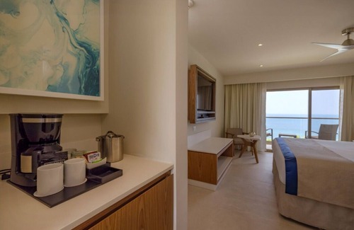 Morne Rouge House | Oceanfront Accommodations near Magazine Beach! Free Parking, Outdoor Pool!