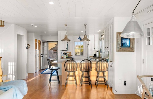 Nantucket House | Oceanfront Beach House with Breathtaking Views - AC, yard, and firepit