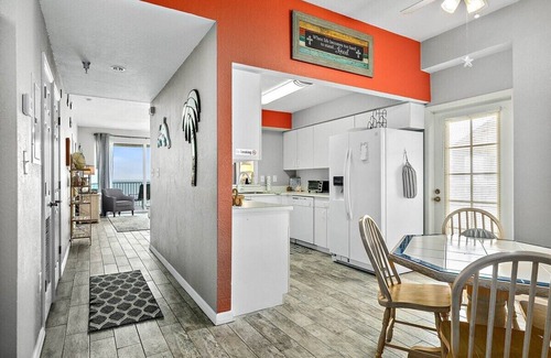 Palm Coast Apartment | Oceanfront Beachside Penthouse in Palm Coast