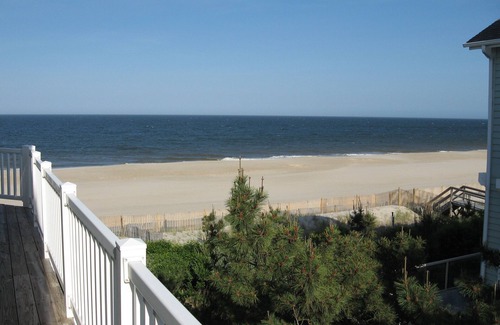 Bethany Beach House | Oceanfront Bethany Beach, A quiet week at the beach!nSept 5-12 or Oct 3-10