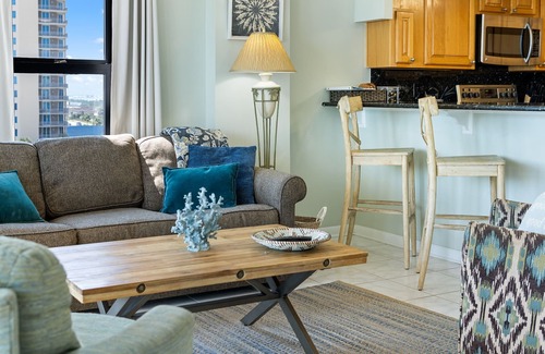 Ono Island Condo | Oceanfront Bliss 3BR Condo w/Balcony, Pool & Views from Every Bedroom