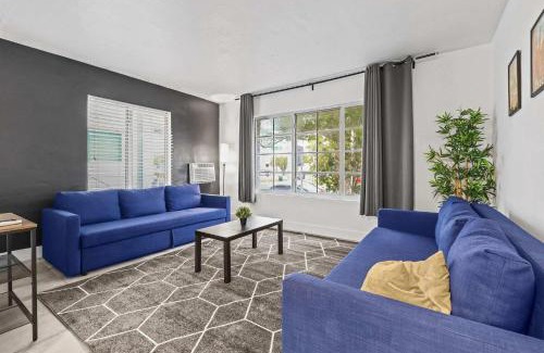 North Beach Apartment | Oceanfront Charm 1BR Miami Beach