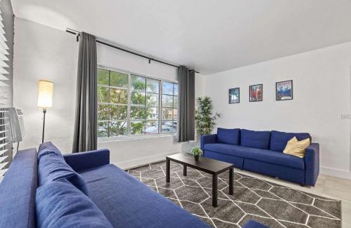 North Beach Apartment | Oceanfront Charm 1BR Miami Beach