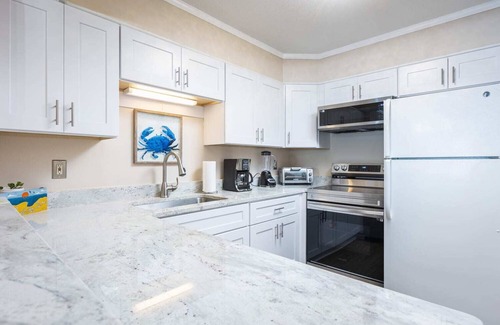 Kill Devil Hills Condo | Oceanfront Condo w/Stunning Views and Pool Access