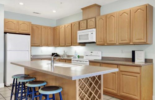 Tybee Island House | Oceanfront Condo 303 Desoto