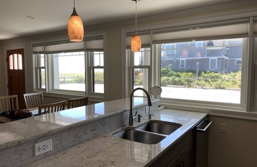 Pine Point Condo | Oceanfront condo in Pine Point! 7 miles of sandy beach!
