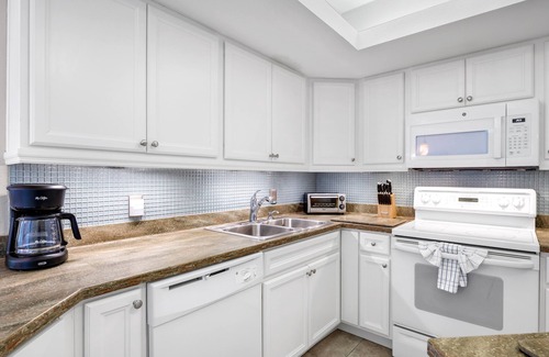 Orange Beach Condo | Oceanfront Condo | Pools, Hot Tub, Tennis | My Beach Getaways