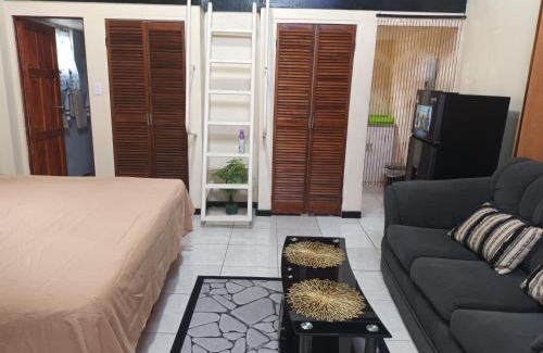 West End Apartment | Oceanfront Condo w/FREE Parking + High Speed Wifi