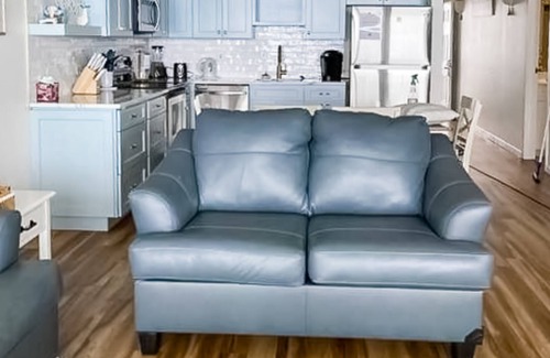 North Ocean City Condo | Oceanfront condo with pool, hot tub, fitness room, sauna, deck, & ocean view