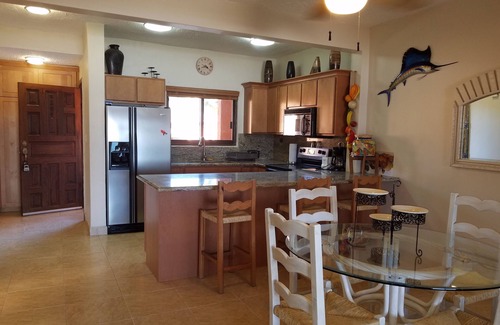 San Jose del Cabo Condo | Oceanfront Condo with Private Balcony in La Jolla de los Cabos! 2bd, 2 bath