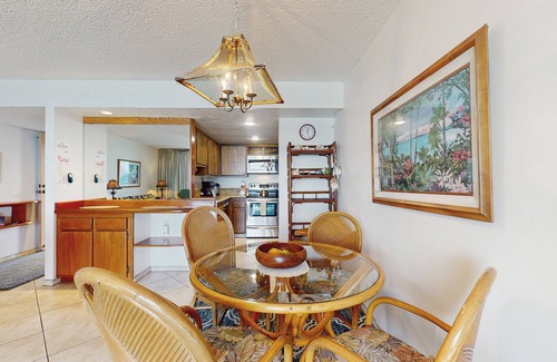 Honokowai Condo | Oceanfront condo with ocean views, balcony, pool