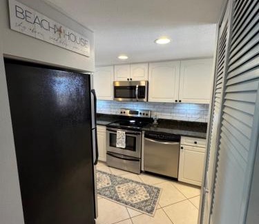 Ormond-by-the-Sea Apartment | Oceanfront Corner Unit with spectacular views