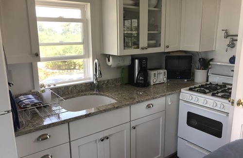 East Sandwich Cottage | Oceanfront Cottage on East Sandwich Beach -