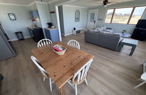 South Nags Head Cottage | Oceanfront Cottage, S Nags Pet Friendly! MP19