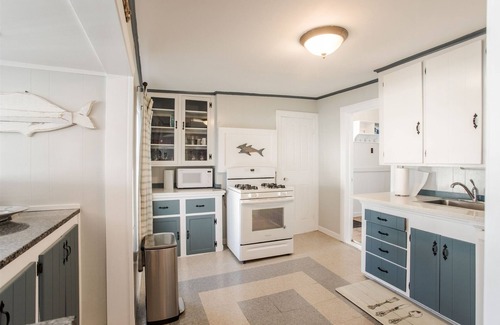 York Beach House | Oceanfront Cottage - Steps from Short Sands Beach!