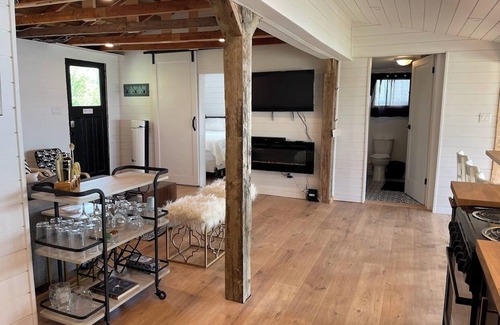 Tatamagouche Cottage | Oceanfront Cozy 2 bed Cottage in Brule Shore, pet friendly, firepit,