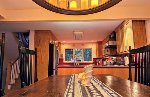 Prospect Harbor House | Oceanfront Crackling Cove Cottage, Family, fire pit, sleeps 6