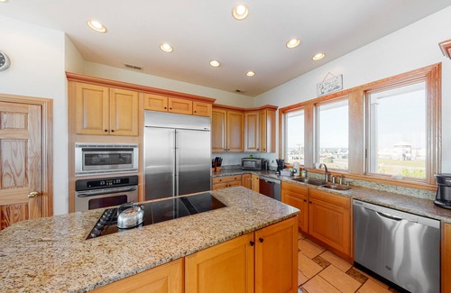 Hatteras House | Oceanfront, dog-friendly house with private pool, hot tub, & central AC