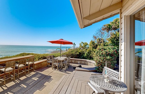 La Jolla House | Oceanfront, dog-friendly home with deck, firepit, grill, & sweeping ocean views