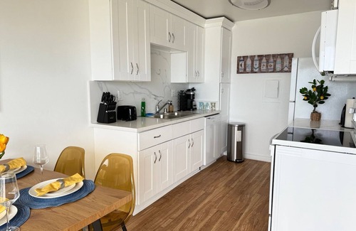South Redondo Apartment | Oceanfront Escape - Steps to Beach - Stunning Views & Balcony