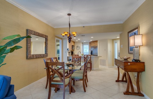 Palmetto Dunes Villa | Oceanfront Family Villa w/Pool + Beach Access, Bikes