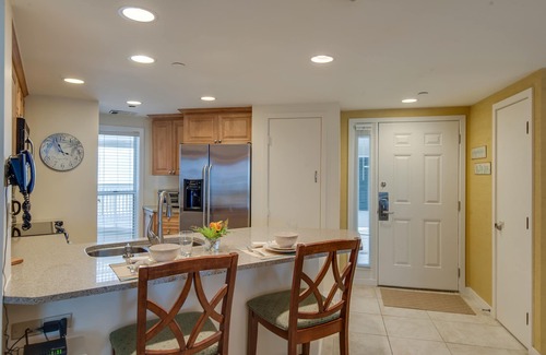 Palmetto Dunes Villa | Oceanfront Family Villa w/Pool + Beach Access, Bikes
