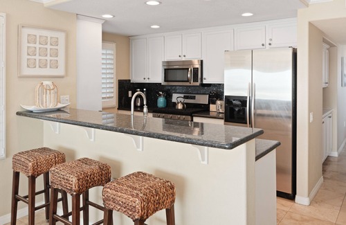 South Mission Beach House | Oceanfront | Fire pit | AC | Parking | Incredible Sunsets!