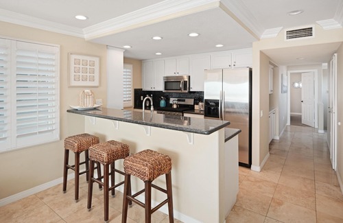 South Mission Beach House | Oceanfront | Fire pit | AC | Parking | Incredible Sunsets!