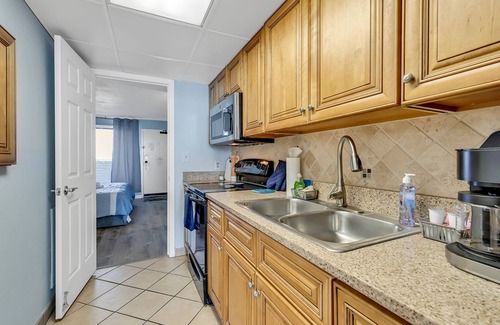 Myrtle Beach Condo | Oceanfront Getaway: 1BR w/King Bed, Pools, Hot Tubs, Amazing View