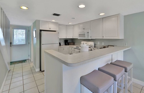 Crescent Beach Condo | Oceanfront getaway w/ a shared pool - close to downtown St. Augustine