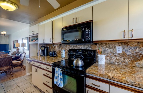Maalaea Condo | OCEANFRONT GROUND FLOOR TWO BED CONDO AT MAALAEA KAI