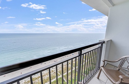 Myrtle Beach Condo | Oceanfront,Heated Pools,Views New, Penthouse Level