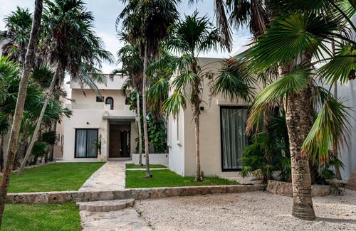 Puerto Aventuras Villa | Oceanfront Home w/private pool!