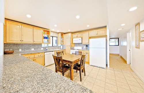 West Newport House | Oceanfront home with endless views - great indoor/outdoor living