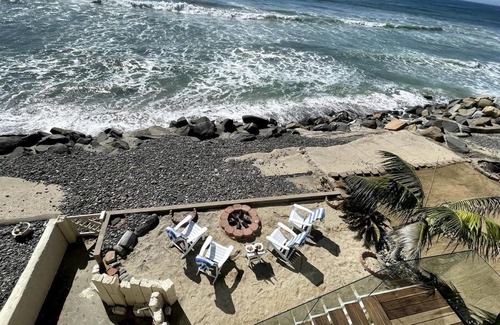 South Oceanside House | Oceanfront House w/Private Beach & Stunning Views