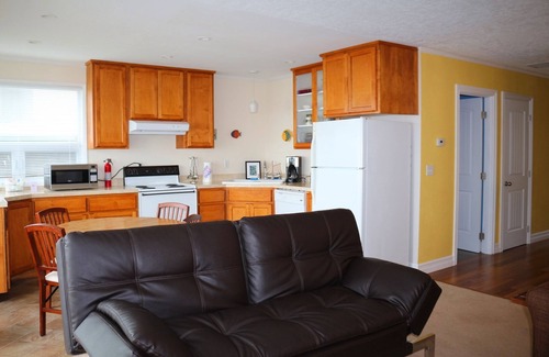 Roads End House | Oceanfront in Roads End - Spectacular Views! 4 Bedroom - With Hot Tub
