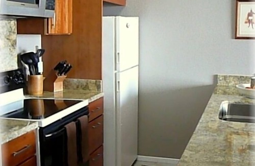 Historic Kailua Village Condo | OCEANFRONT Kona Reef, Top Rated Reviewsnn