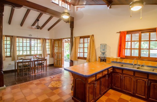 El Astillero Cottage | Oceanfront (Lances Lefts) In Astillero On Spectacular Chacocente Turtle Reserve