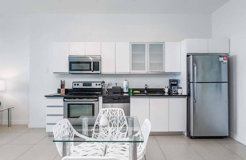 North Beach Apartment | Oceanfront Luxury Getaway | Outdoor Pools & Parking | South Florida