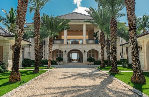 Punta Cana Villa | Oceanfront Luxury Villa With Amazing Staff