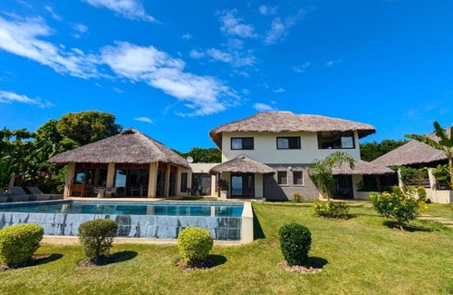 Nosy Be Villa | Oceanfront Luxury Villa with Infinity Pool and Private Beach