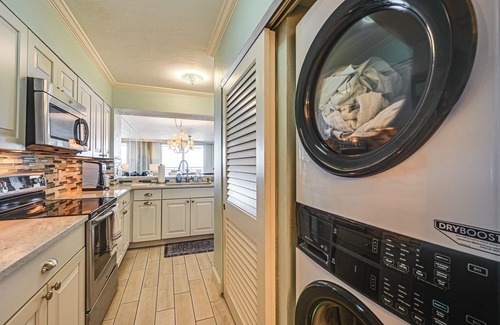 Marco Island Condo | Oceanfront Marco Island Escape w/Beach Access!