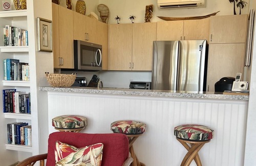 Napili Condo | Oceanfront Maui Condo - Napili Point B11, Turtles & Sunsets