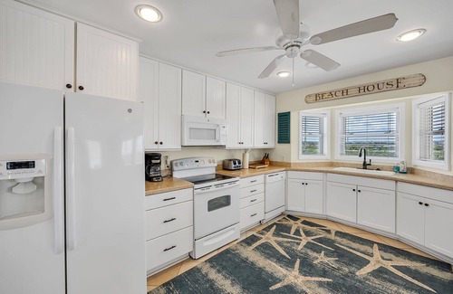 Florida House | Oceanfront Nantucket-Style Beach House